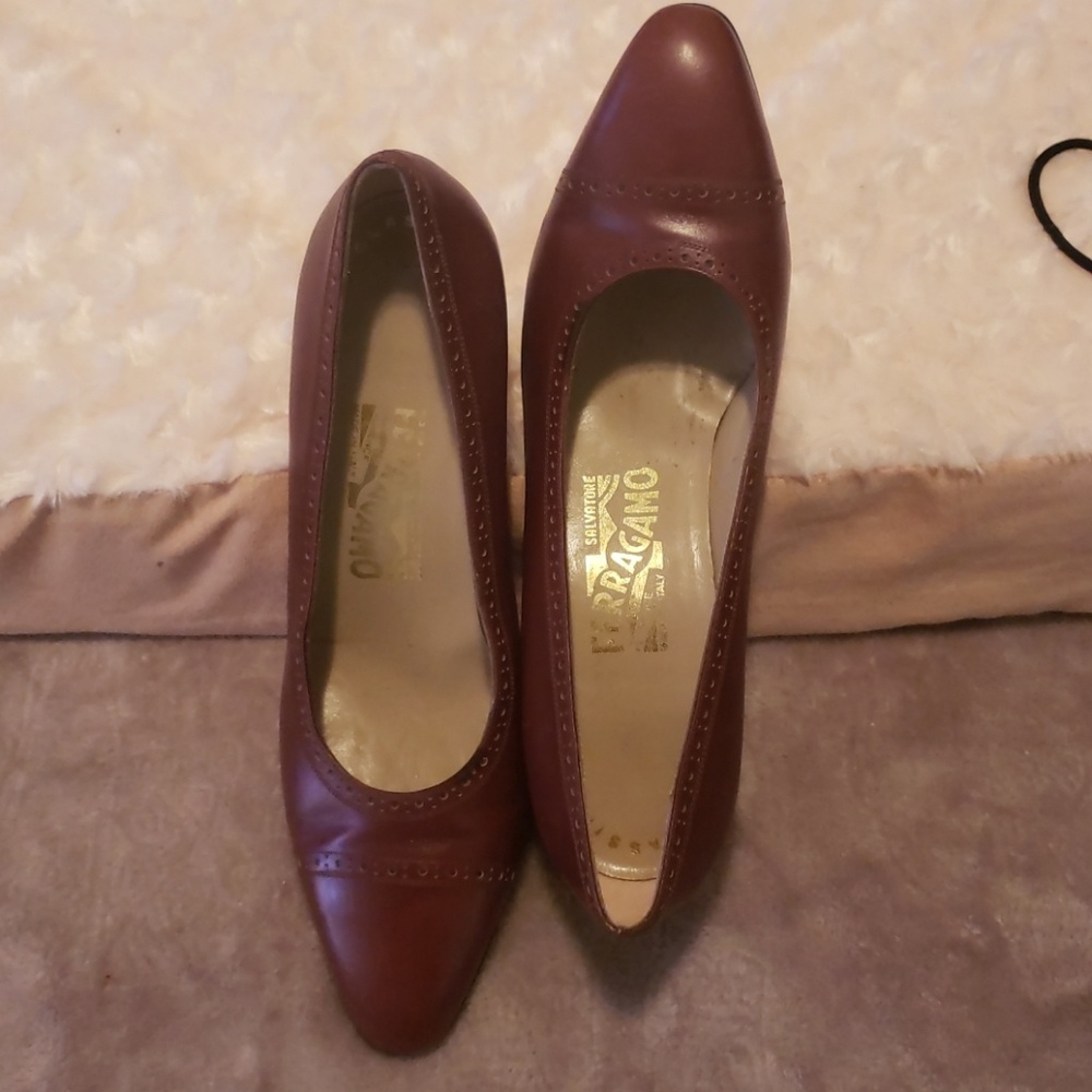 Retro low heel by Salvatore Ferragamo